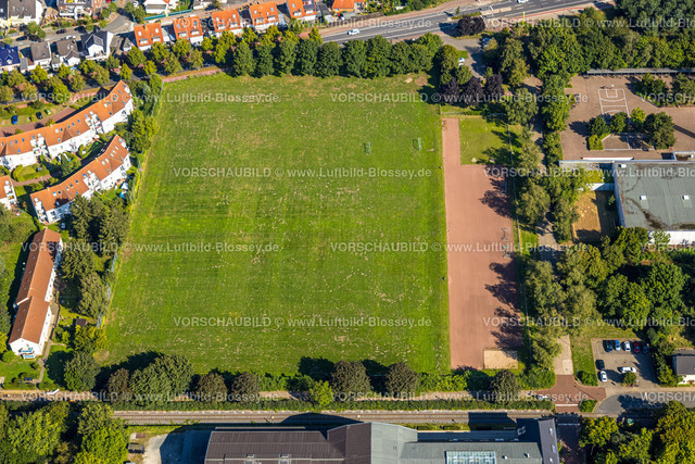 Hamm240805145 | Luftbild, Wiesenfläche am Freiherr-vom-Stein-Gymnasium Hamm, Uentrop, Hamm, Ruhrgebiet, Nordrhein-Westfalen, Deutschland