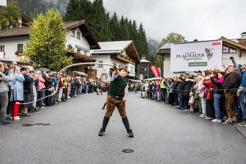 Rupertifest_Flachau_2k25_Webauflösung-118 | Bildershop Chri Fischbacher - Realisiert mit Pictrs.com