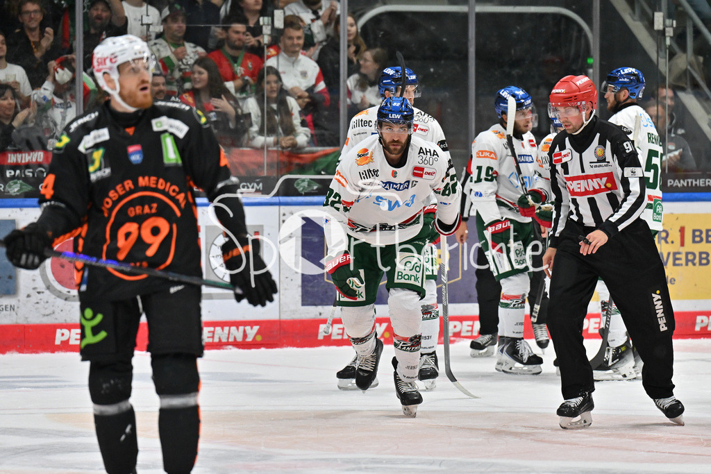 Augsburger Panther - Moser Medical Graz99ers | Jubel der Panther nach dem Treffer zum 1-0 druch Alexandre GRENIER (Augsburger Panther 82) / Tor / Torschuetze / Freude / Happy / Testspiel: Augsburger Panther - Moser Medical Graz99ers; Curt Frenzel Stadion am 31.08.2025