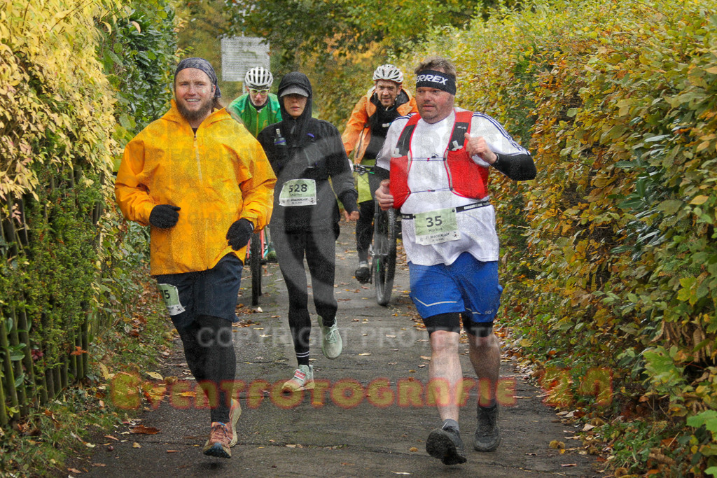 251026_1007_EV4_4342 | Sportfotografie im Rhein-Sieg Kreis, Köln, Bonn, NRW, Rheinland Pfalz, Hessen, etc. Unser Tätigkeitsfeld umfasst den Laufsport vom Volkslauf über den Marathon, Duathlon, Triathon bis zum Ultralauf wie Kölnpfad Ultra oder Schindertrail.