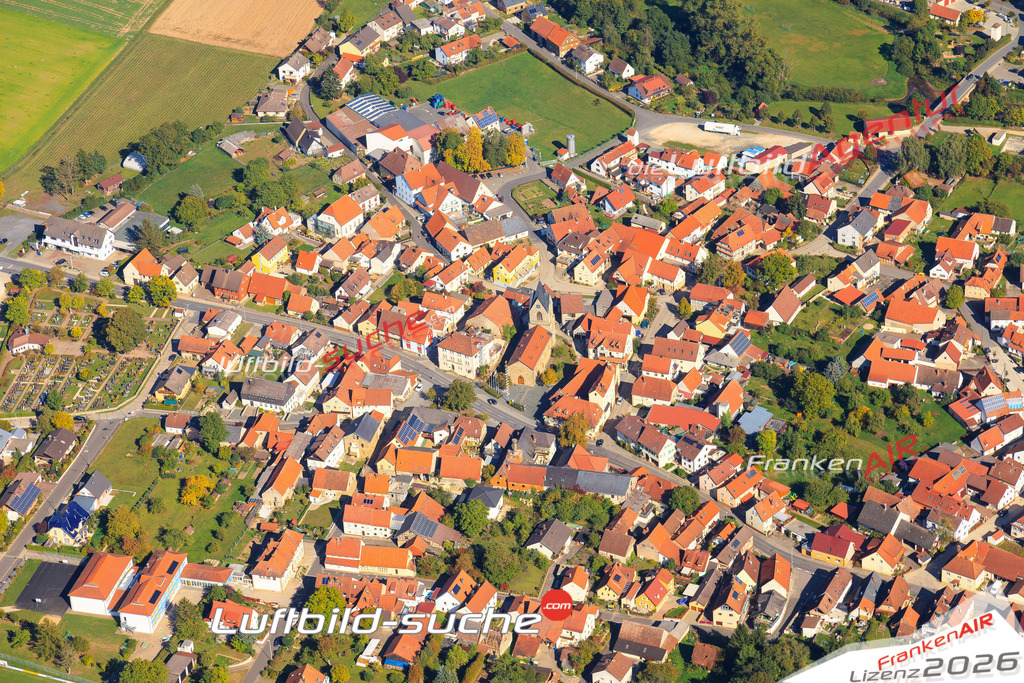 Die Luftaufnahme der Stadt Reckendorf wurde vom UL-Flugzeug heraus erstellt ( keine Drohne )- hohe Auflösung für beste Qualität