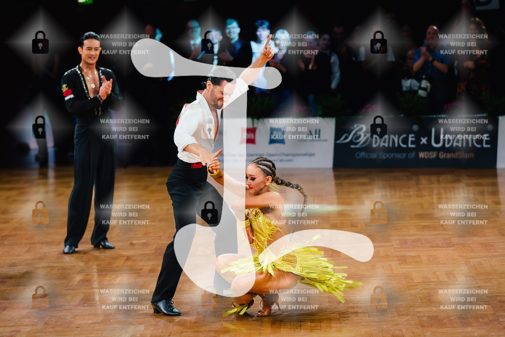 GOC 2025 - WDSF GrandSlam Latin 1st (73) Charles-Guillaume Schmitt _ Elena Salikhova (France)-2025-08-23-6263 | Webshop for digital downloads and prints of dance sport, event & show photographer Julian Link - Realisiert mit Pictrs.com