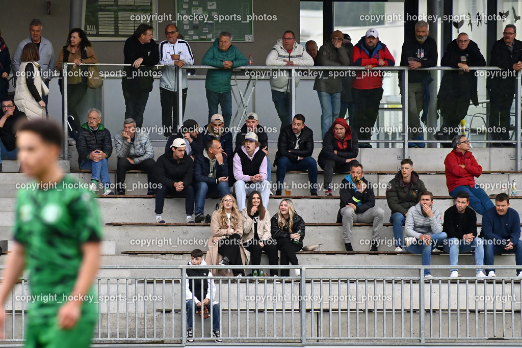 SC Landskron vs. SV Spittal | Besucher Sportplatz SC Landskron, SC Landskron vs. SV Spittal, SC Landskron vs. SV Spittal am 08.05.2024 in Villach (Sportplatz Landskron), Austria, (Photo by Bernd Stefan)