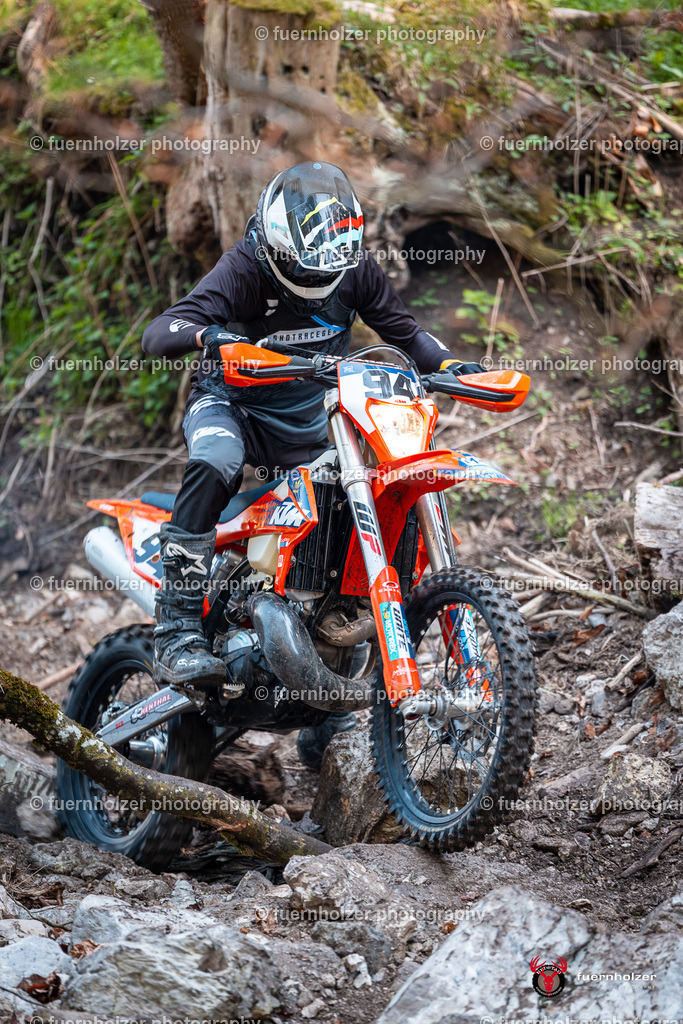 fuernholzer_250501-C2-80 | Fotografische Impressionen von der Red Stag Enduro Extreme by fuernholzer-photography.com. Endurosport in Österreich fotografisch festgehalten von fuernholzer. Auftragsfotografie für Private, Gewerbefotos und Industriefotografie. Eventfotografie, Sportfotografie und Motorsportfotografie. Anbieter von Fotoworkshops, Fototraining, fotografischen Vorträgen und Fotoseminaren.