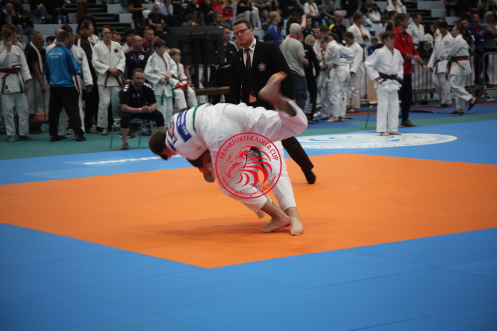 IMG_1205 | Fotos vom Adler Cup - Pictures from Adler Cup

Hier findet Ihr alle Eindrücke und großen Momente der Adler Cup Wochenenden. Here you will find all impressions and great moments of the Adler Cup weekends. - Realisiert mit Pictrs.com