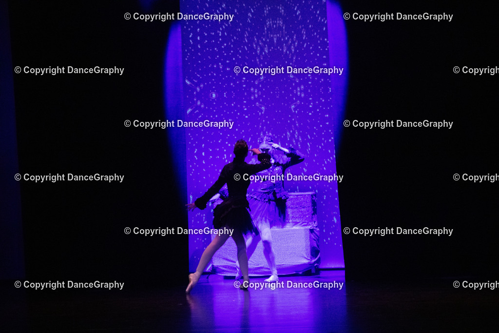 GPHY1637 | DanceGraphy - Realisiert mit Pictrs.com