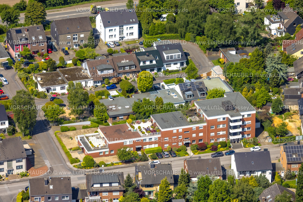 Bottrop230510011Kirchhellen | Luftbild, Wohnsiedlung Loewenfeldstraße, Haus Terrassenform, Kirchhellen, Bottrop, Ruhrgebiet, Nordrhein-Westfalen, Deutschland