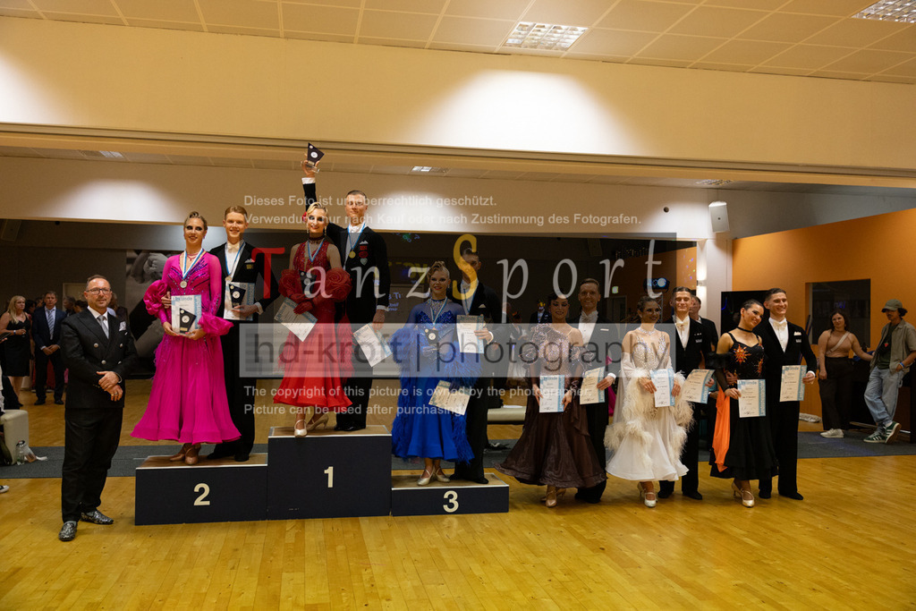 20250906_LM_By_HGR-S-Std_7926 | Tanzsportbilder, Standardtanz, Lateintanz, WDSF, DTV, LTVB, dancecomp, goc, hessen tanzt, blaues band der spree, walzer, tango, wiener walzer, slowfox, quickstepp, samba, rumba, cha-cha-cha, paso doble. jive, hd-kroft photography, turniertanzsport