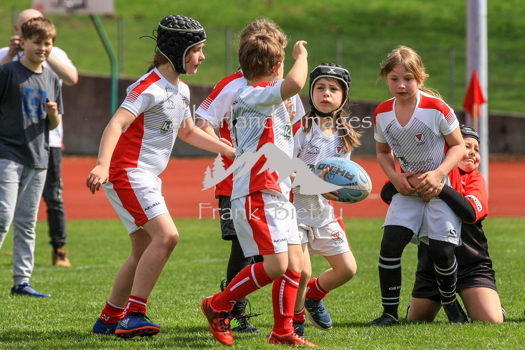 993T0231 | in verschiedenen Altersklassen tritt der TV Zwiesel gegen Manschaften aus Nyrsko im Kids Match an.