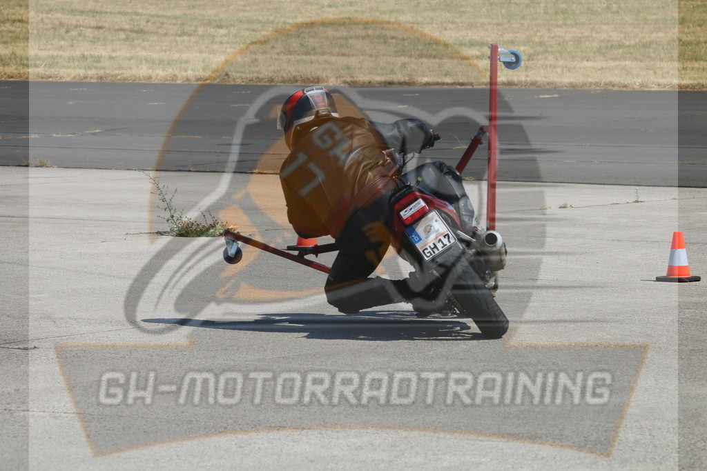 IMG_3176 | gh-motorradtraining-foto.de - Realisiert mit Pictrs.com