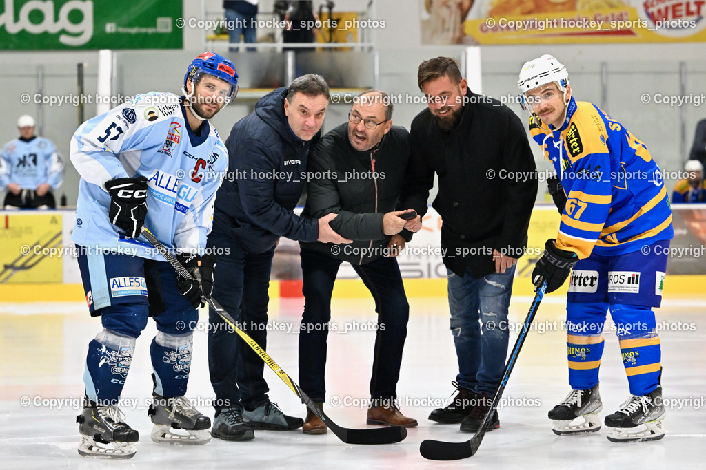 ESC Steindorf vs. EHC Althofen 4.11.2023 | Puck Spende, Puck Einwurf, Sponsor des Abends, #57 Wilfan Franz, Obmann ESC Steindorf Tschernutter Hans, Bürgermeister ESC Steindorf Bürgermeister Steindorf Georg Kavalar, Harald Fuchs Soccer Zone, #67 Schettina Kevin