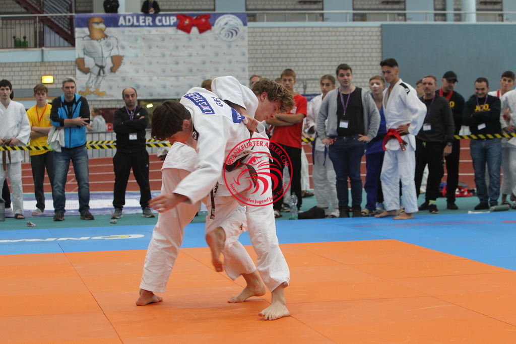 JT6F9158 | Fotos vom Adler Cup - Pictures from Adler Cup

Hier findet Ihr alle Eindrücke und großen Momente der Adler Cup Wochenenden. Here you will find all impressions and great moments of the Adler Cup weekends. - Realisiert mit Pictrs.com