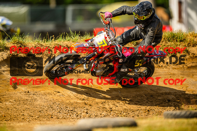 MaZZes_FotoMatrix_230701_7543 | S2