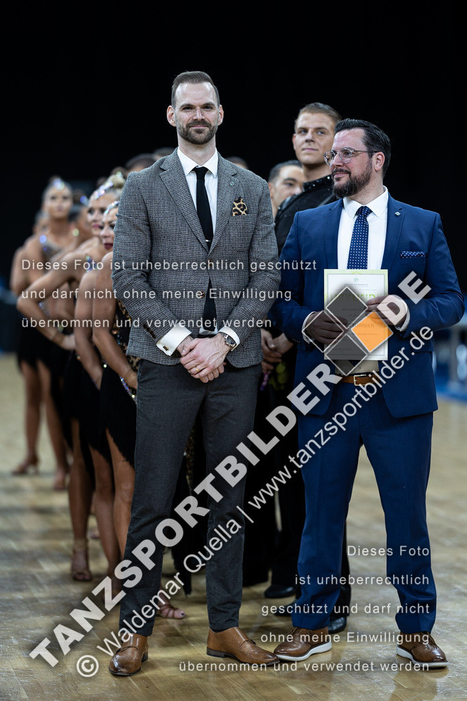 20230226-13344 | Hier finden Sie Tanz Bilder vom Latein und Standard Formationen tanzen. Sportbilder vom Tanzsport. Schöne Fotos und von Weltmeisterschaft, Europameisterschaft, Bundesliga, Regionalliga, Oberliga und Landesliga sowie von GOC Stuttgart, DanceComp, WM Bremen