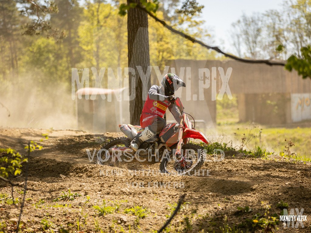 866A4965 | mxndyyvipix