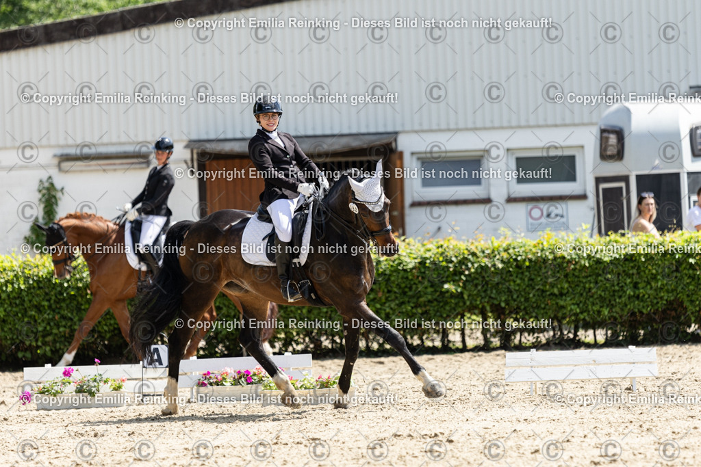 CL5A8295 | Emilia Reinking Fotografie - Realisiert mit Pictrs.com