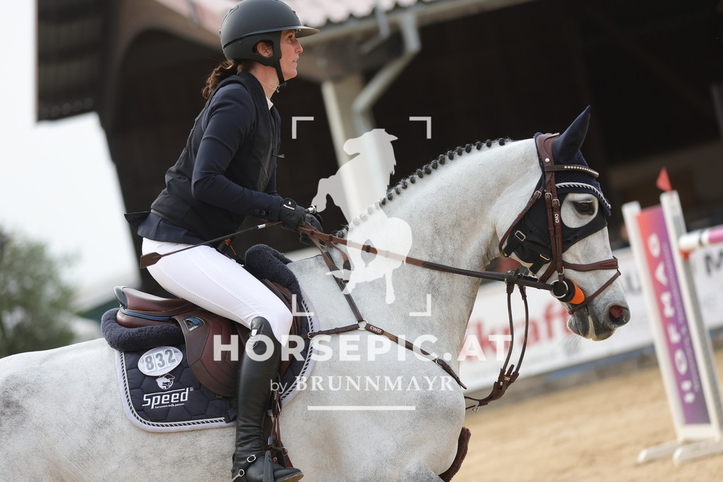 0P6A7528 | Willkommen bei Brunnmayr - Design & Fotografie – Ihrem Spezialisten für Reitturniere und Pferdeveranstaltungen in Oberösterreich, Salzburg und Bayern! Seit über 17 Jahren sind wir leidenschaftlich dabei.