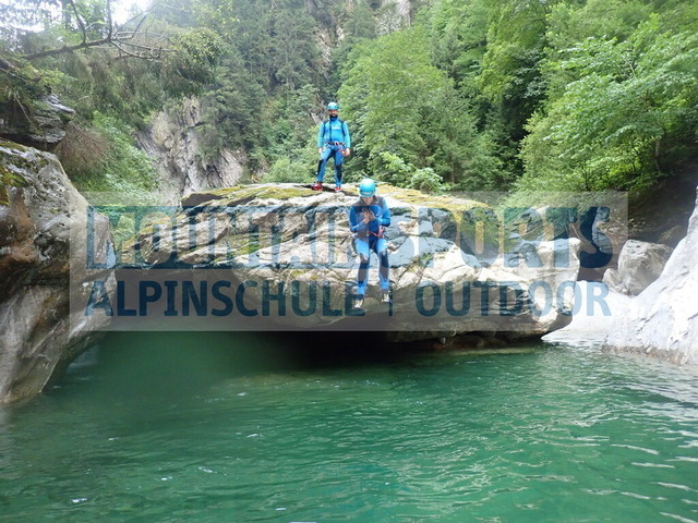 P7170006 | Bestelle die Bilder deines Berg- oder Wasser-Abenteuers mit Mountain Sports bequem von zu Hause aus direkt über unseren Online Fotoshop von pictrs.com. - Realisiert mit Pictrs.com