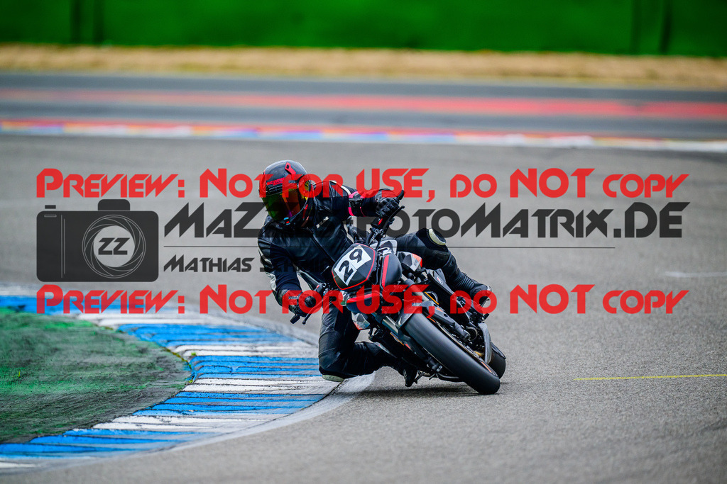 MaZZes_Fotomatrix_20260404_6007705_8666 | Fotograf Mathias Schmid
Sportfotograf,
Eventfotograf,
Hochzeitsfotograf,
Portraitfotograf