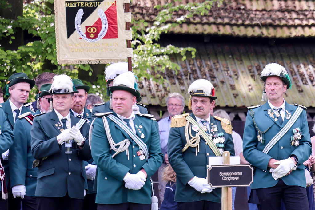 top-top.de 240509-206 | Foto, Video, Fotografie, Videografie, Fotobox, DJ, Discjockey, Musik, Musikbox, Veranstaltung, Photobooth, Amazon, Ebay, Buchtipp, Bestseller, Autor, Verlag, Buch, Wesel, Hamminkeln, NRW, Dinslaken, Rees, Drohne, Hochzeit, Party, Fotobox, Wesel, Fotograf