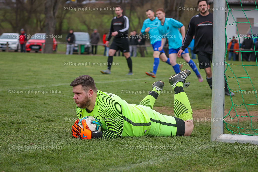 BQ3I6201 | 06.04.2023; Kreisliga B Wetzlar; Rasenplatz Katzenfurt; SF Katzenfurt - SG Biskirchen/Ulmtal; Ergebnis: 6:0 (2:0)