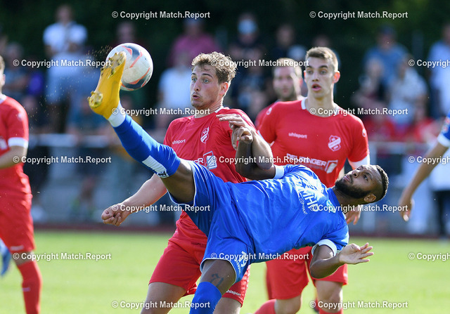 wfv-Pokal | Fussball 2021/2022    28.07.2021wfv-Pokal 2.Runde SG Empfingen - Stuttgarter KickersNico Trick (SG Empfingen, li) gegen Ruben Reisig  (Stuttgarter Kickers , re)FOTO: ULMER PressebildagenturxxNOxMODELxRELEASExx