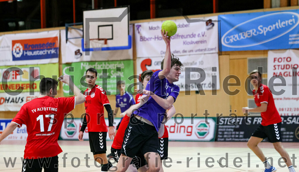 2022-11-12_033_SpVgg_Altenerding_III_gegen_TV_Altoetting_II | Erding, Deutschland, 12.11.2022:
Handball, Bezirksklasse Männer 2022 / 2023, 4. Spieltag, SpVgg Altenerding III gegen TV Altötting II, Endergebnis: 32:25

Levente Vas (TV Altötting, #17), Ferdinand Ewald (SpVgg Altenerding, #19)

Foto: Christian Riedel / fotografie-riedel.net