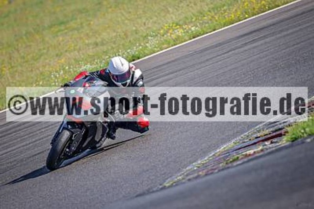pube2691 | Professionelle Fotos von Sportveranstaltungen, aber auch Hochzeiten und anderen Events. - Realisiert mit Pictrs.com