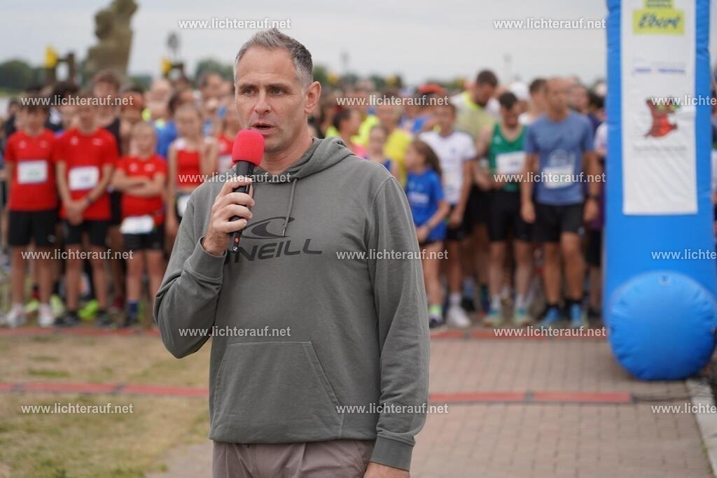 DSC05198 | Lichterlauf  - Realisiert mit Pictrs.com