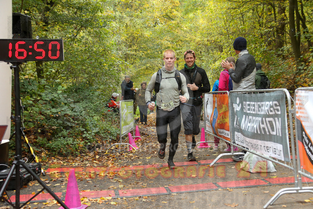 251026_1318_EX1_3169 | Sportfotografie im Rhein-Sieg Kreis, Köln, Bonn, NRW, Rheinland Pfalz, Hessen, etc. Unser Tätigkeitsfeld umfasst den Laufsport vom Volkslauf über den Marathon, Duathlon, Triathon bis zum Ultralauf wie Kölnpfad Ultra oder Schindertrail.