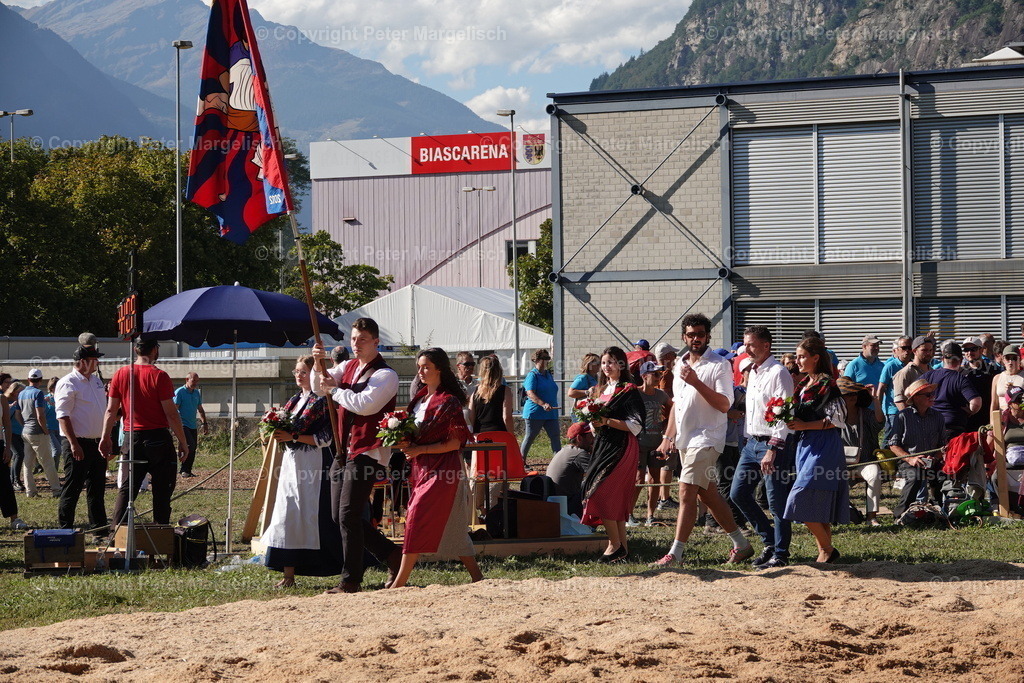 DSC01780 | Schwingen - Realisiert mit Pictrs.com