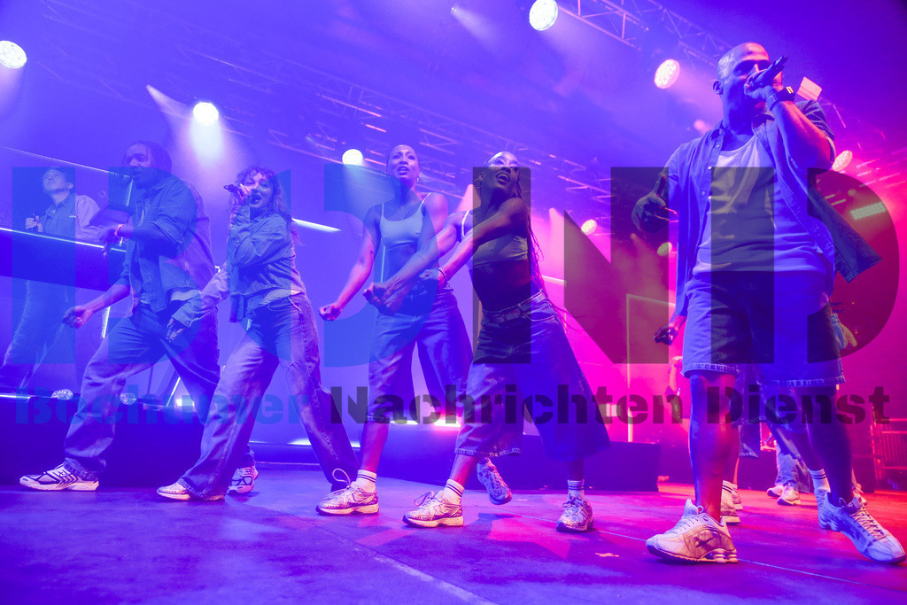 SES_CUCZFR20250822-51 | bond - Realisiert mit Pictrs.com