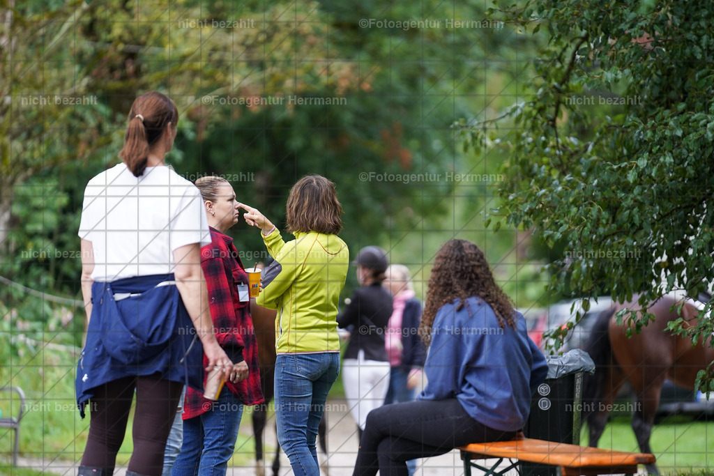 20230826-FAH04449 | Forstinning, 2023, Dressurturnier, Turniersportbilder, Turnierfotografen Bayern, Fotoagentur Herrmann, Reitsportfotografie, Turnierbilder