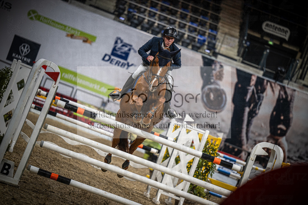 DOS_3196 | Entdecke hochwertige Reitturnierfotos von Foto Oger. Professionell, emotional und authentisch – jetzt Lieblingsmomente im Shop bestellen.Deutschlandweite Turnierfotografie. - Realisiert mit Pictrs.com