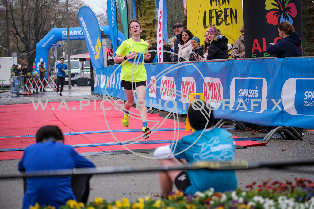 ..... | AUSTRIA, Wels, 30.03.25, ALOHA Wels Halbmarathon, Image Shows: , Foto: Wapics/RING M.