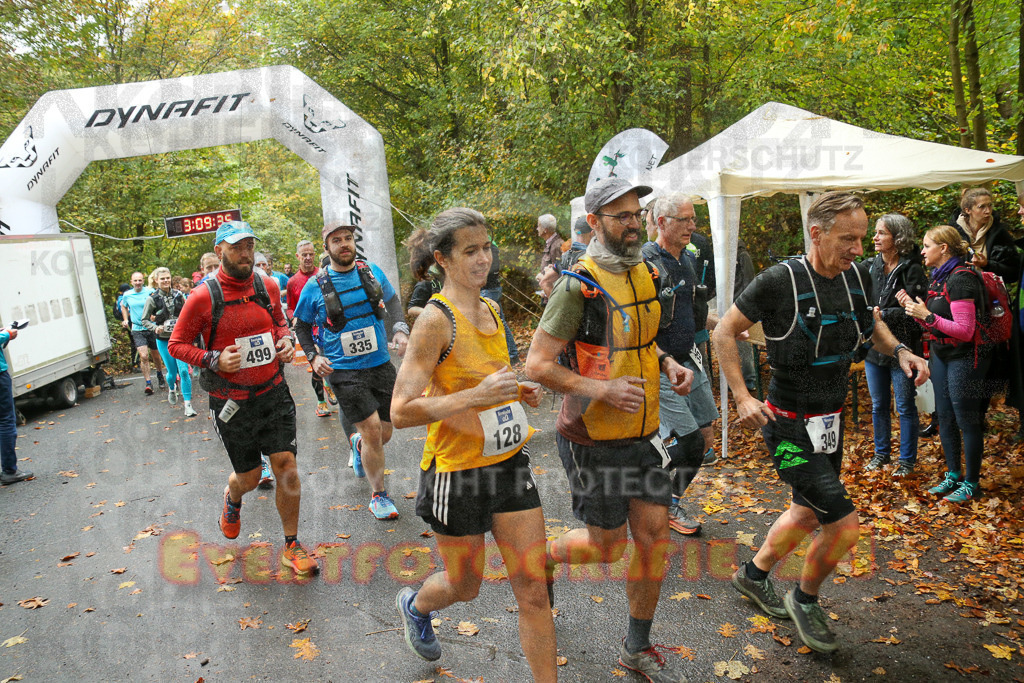 241027_1009_EX1_3671 | Sportfotografie im Rhein-Sieg Kreis, Köln, Bonn, NRW, Rheinland Pfalz, Hessen, etc. Unser Tätigkeitsfeld umfasst den Laufsport vom Volkslauf über den Marathon, Duathlon, Triathon bis zum Ultralauf wie Kölnpfad Ultra oder Schindertrail.