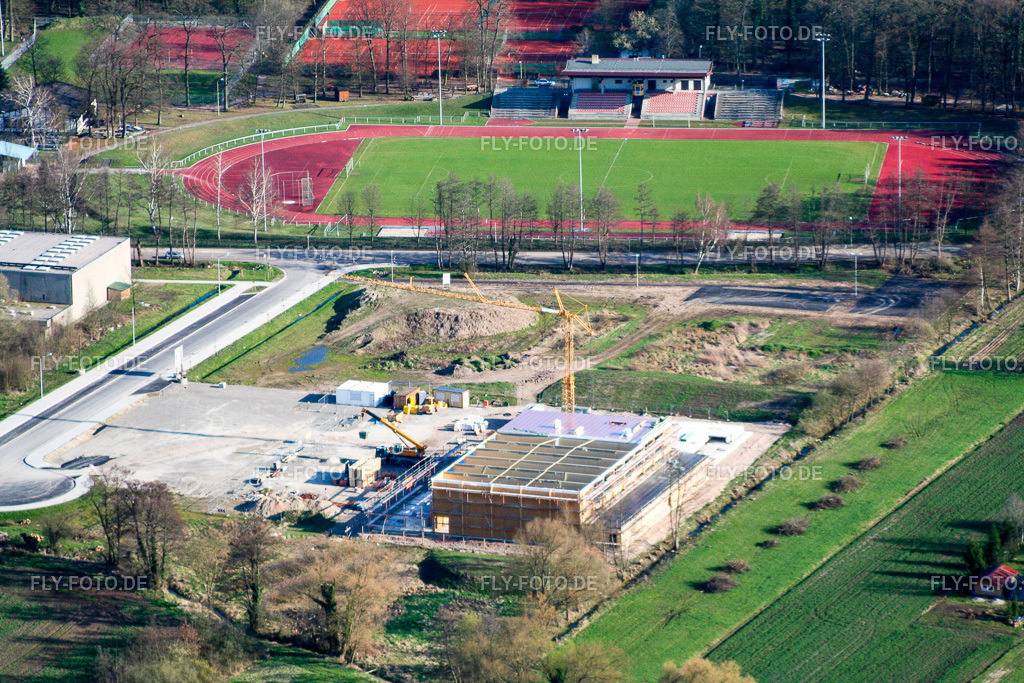 Kandel Baustelle Mehrzweckhalle | Luftbild: Kandel Baustelle Mehrzweckhalle in Kandel im Bundesland Rheinland-Pfalz in Deutschland. Foto: IMG_1365.jpg vom 07.04.2006 durch Werner Riehm/FLY-FOTO.de - Realisiert mit Pictrs.com