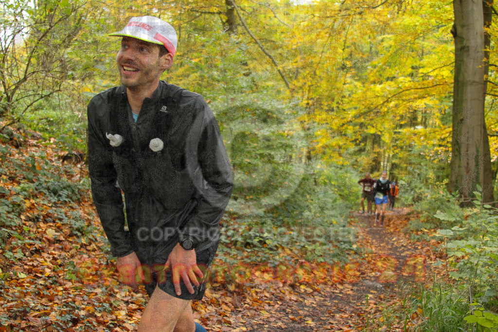251026_1252_EV4_5981 | Sportfotografie im Rhein-Sieg Kreis, Köln, Bonn, NRW, Rheinland Pfalz, Hessen, etc. Unser Tätigkeitsfeld umfasst den Laufsport vom Volkslauf über den Marathon, Duathlon, Triathon bis zum Ultralauf wie Kölnpfad Ultra oder Schindertrail.