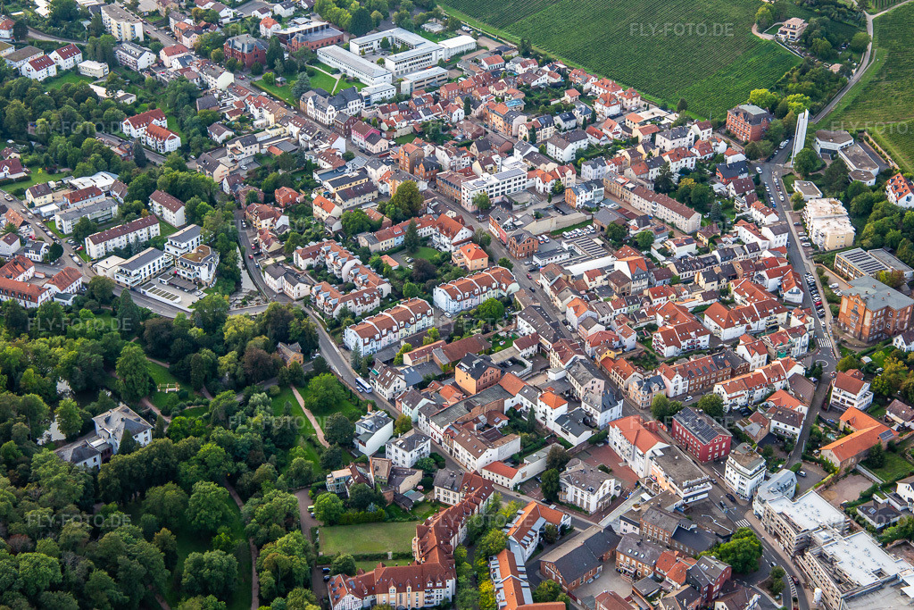Luftbild: Rüdesheimer Straße in Bad Kreuznach im Bundesland Rheinland-Pfalz in Deutschland. Foto: IMG_138315.jpg vom 03.09.2023 durch Werner Riehm/FLY-FOTO.de
