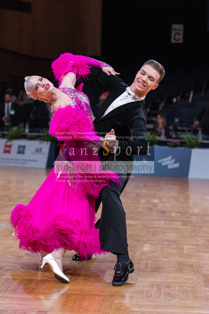 20250819_WDSF-Open-RS-Std_0716 | Tanzsportbilder, Standardtanz, Lateintanz, WDSF, DTV, LTVB, dancecomp, goc, hessen tanzt, blaues band der spree, walzer, tango, wiener walzer, slowfox, quickstepp, samba, rumba, cha-cha-cha, paso doble. jive, hd-kroft photography, turniertanzsport
