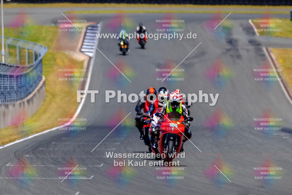 _TCM6095 | Hier findet Ihr Bilder von Touristenfahrten auf der Nürburgring Nordschleife oder von anderen Veranstaltungen die ich besucht habe. Viel Spass beim Durch Schauen 