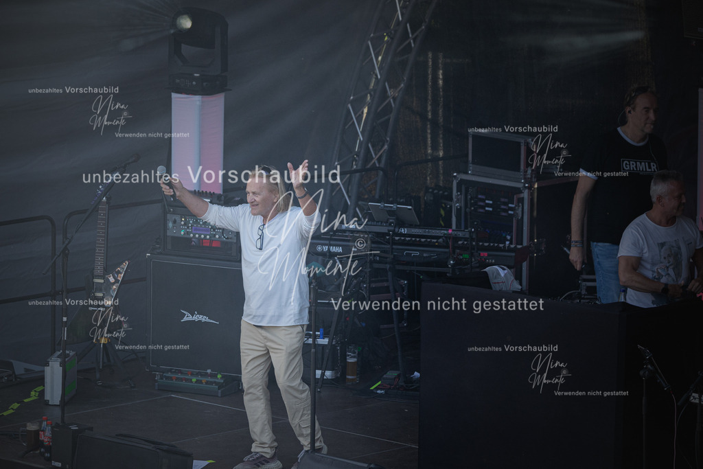 _16A8390-1 | Einzigartige Fotos von Hunden & Menschen –Actionfotos, Portraits, Vereinsaufnahmen & Paarshootings – authentisch, lebendig & mit Herz.