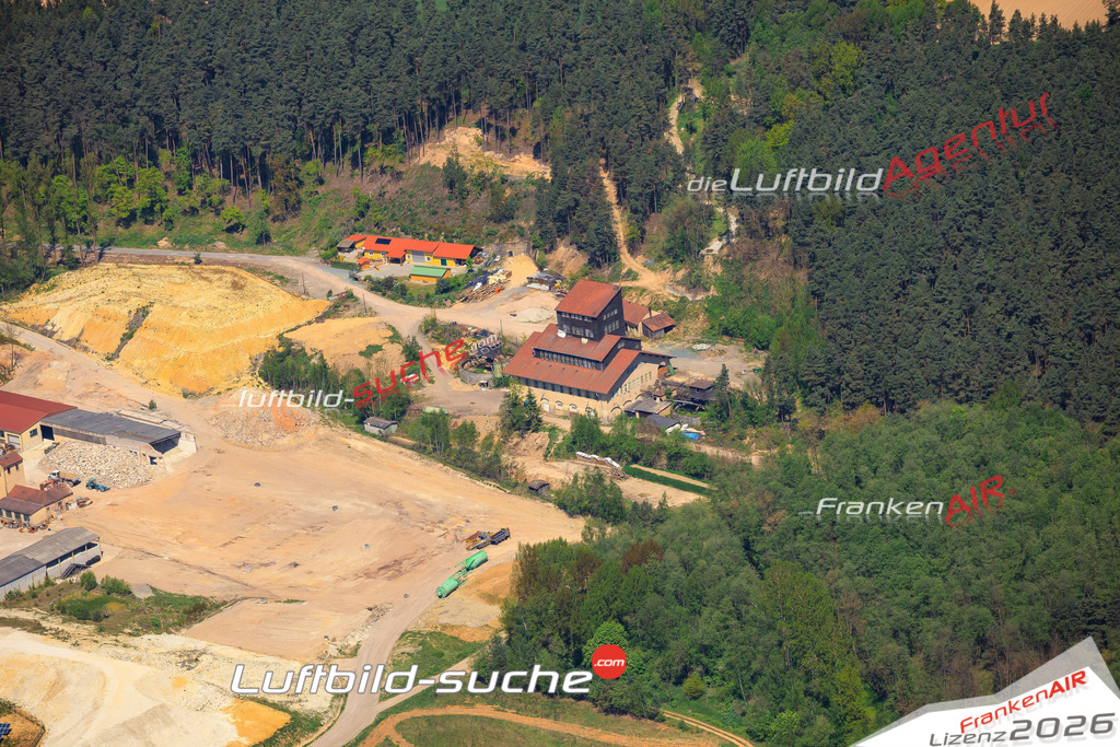 Die Luftaufnahme der Stadt Stulln wurde vom UL-Flugzeug heraus erstellt ( keine Drohne )- hohe Auflösung für beste Qualität