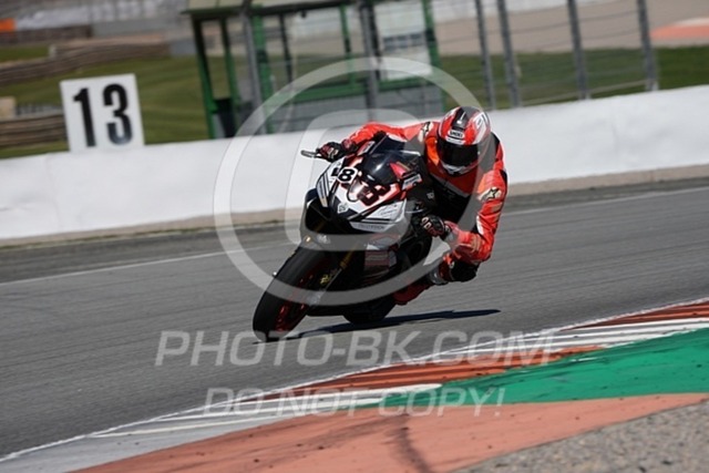 2025_03_29_PBK_23623 | Sportfotografie; SlowMotion; Video; Rennstrecke; Hafeneger; Speer; Racing; RSE; BMW; CBO; Trackday; Motorsportarena; Hockenheimring; Brno; Most; Barcelona; Valencia