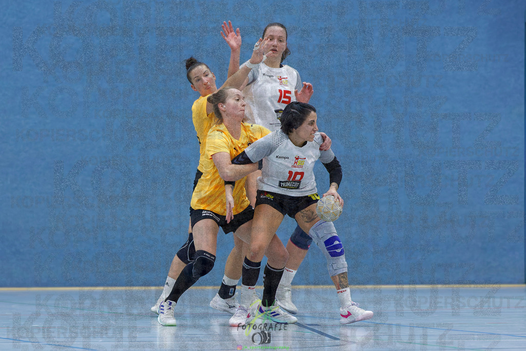 Frauen Oberliga Mitte (HHV); HSG Eibelshausen/Ewersbach - HSG Wettenberg II | Frauen Oberliga Mitte (HHV); HSG Eibelshausen/Ewersbach - HSG Wettenberg II am 13.12.2025 in Steinbrücken (Sporthalle am Hammerweiher)Photo © 2025 - Jörg Heinrich - Realisiert mit Pictrs.com