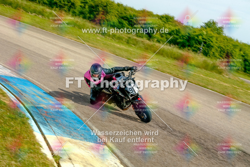 _MOT1136 | Hier findet Ihr Bilder von Touristenfahrten auf der Nürburgring Nordschleife oder von anderen Veranstaltungen die ich besucht habe. Viel Spass beim Durch Schauen 