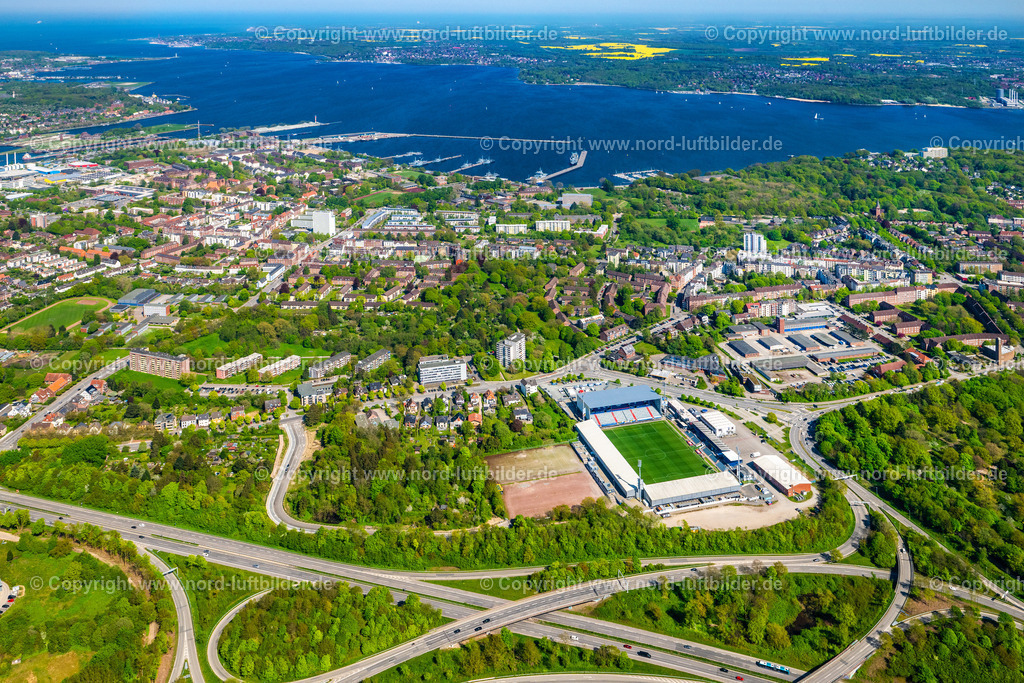 Kiel_Holstein_Stadion_ELS_6078010524 | KIEL 01.05.2024 Sportstätten-Gelände der Arena des Stadion  Holstein-Stadion am Westring im Ortsteil Wik in Kiel im Bundesland Schleswig-Holstein, Deutschland. Weiterführende Informationen bei: Danker Bau GmbH,  Kieler Sportvereinigung Holstein von 1900 e.V.. // Sports facility grounds of the Arena stadium Holstein-Stadion on Westring in the district Wik in Kiel in the state Schleswig-Holstein, Germany. Further information at: Danker Bau GmbH,  Kieler Sportvereinigung Holstein von 1900 e.V.. Foto: Martin Elsen