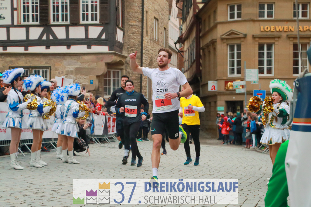 VR Bank Hauptlauf 10000m | 3 Koenigslauf 2023 - Realisiert mit Pictrs.com
