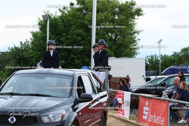 OHT1081 | Fotografie, Tiere, Hunde, Katzen, Pferde, Sportfotografie, Fotosession, Tierfotografie, Turnierfotografie, Fotografin, Fotograf - Realisiert mit Pictrs.com