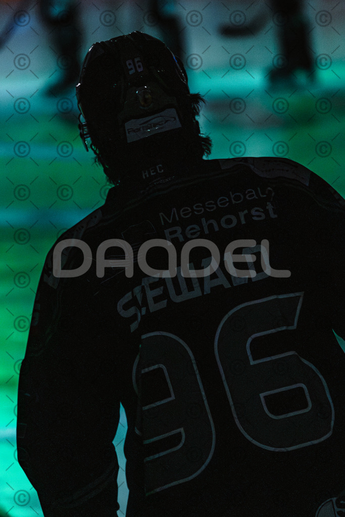 Alligators_vs_Passau_26_12_2025-004 | Höchstadt Alligators Fotogalerie: Eishockey-Action aus Franken. Professionelle Spielfotos, Portraits & Stadionbilder zum Download. Jetzt entdecken! - Realisiert mit Pictrs.com